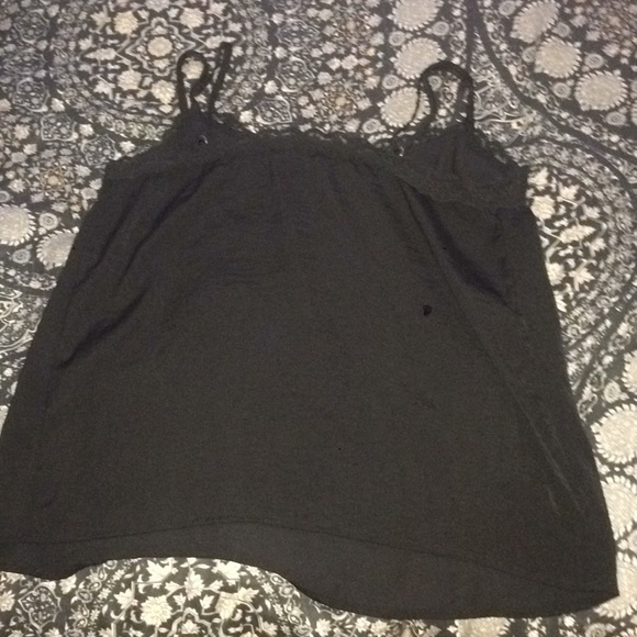 Black top - Picture 2 of 2